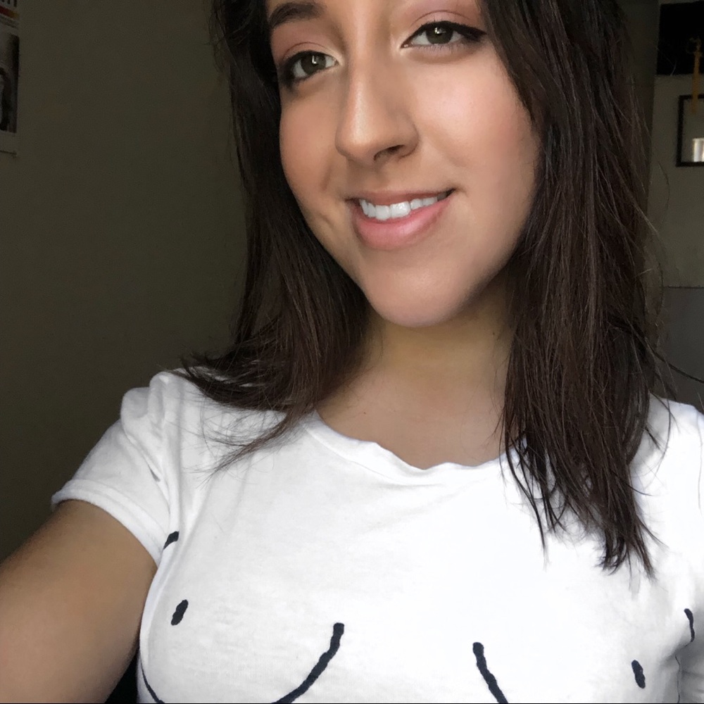 Meet your Posher, Lizeth
